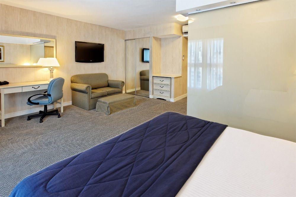 Holiday Inn Express Rosario By Ihg Bagian luar foto