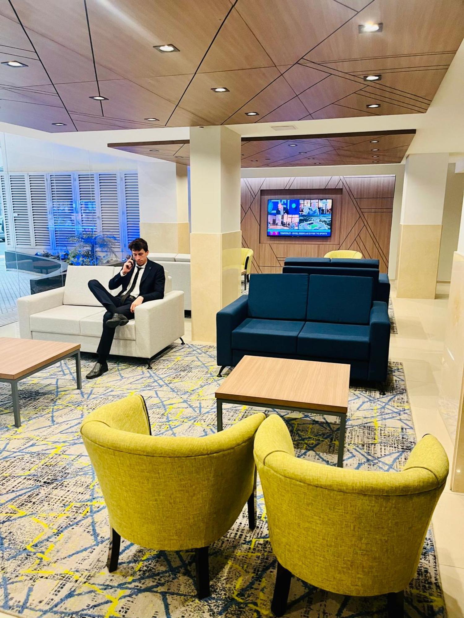 Holiday Inn Express Rosario By Ihg Bagian luar foto