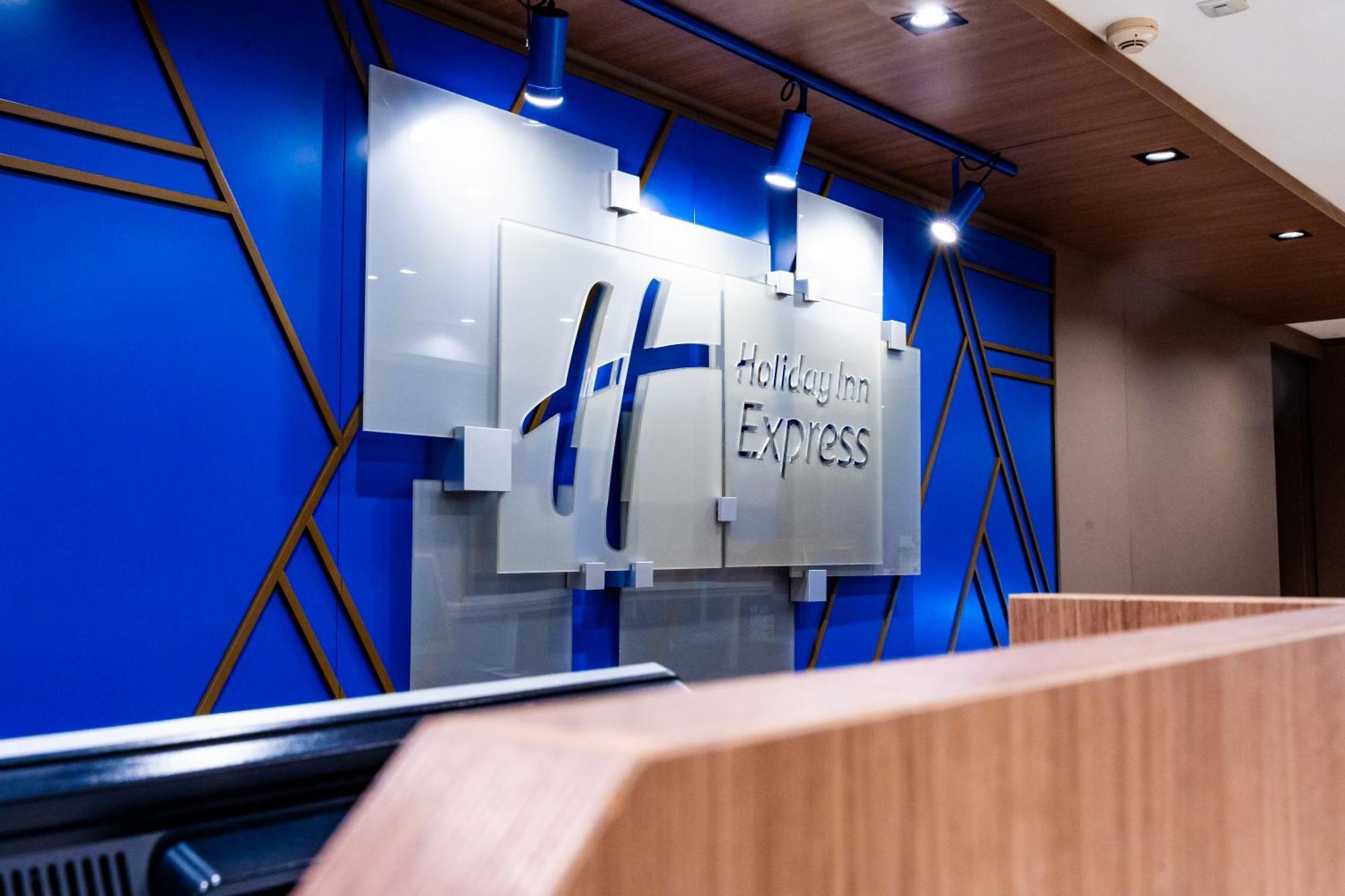 Holiday Inn Express Rosario By Ihg Bagian luar foto