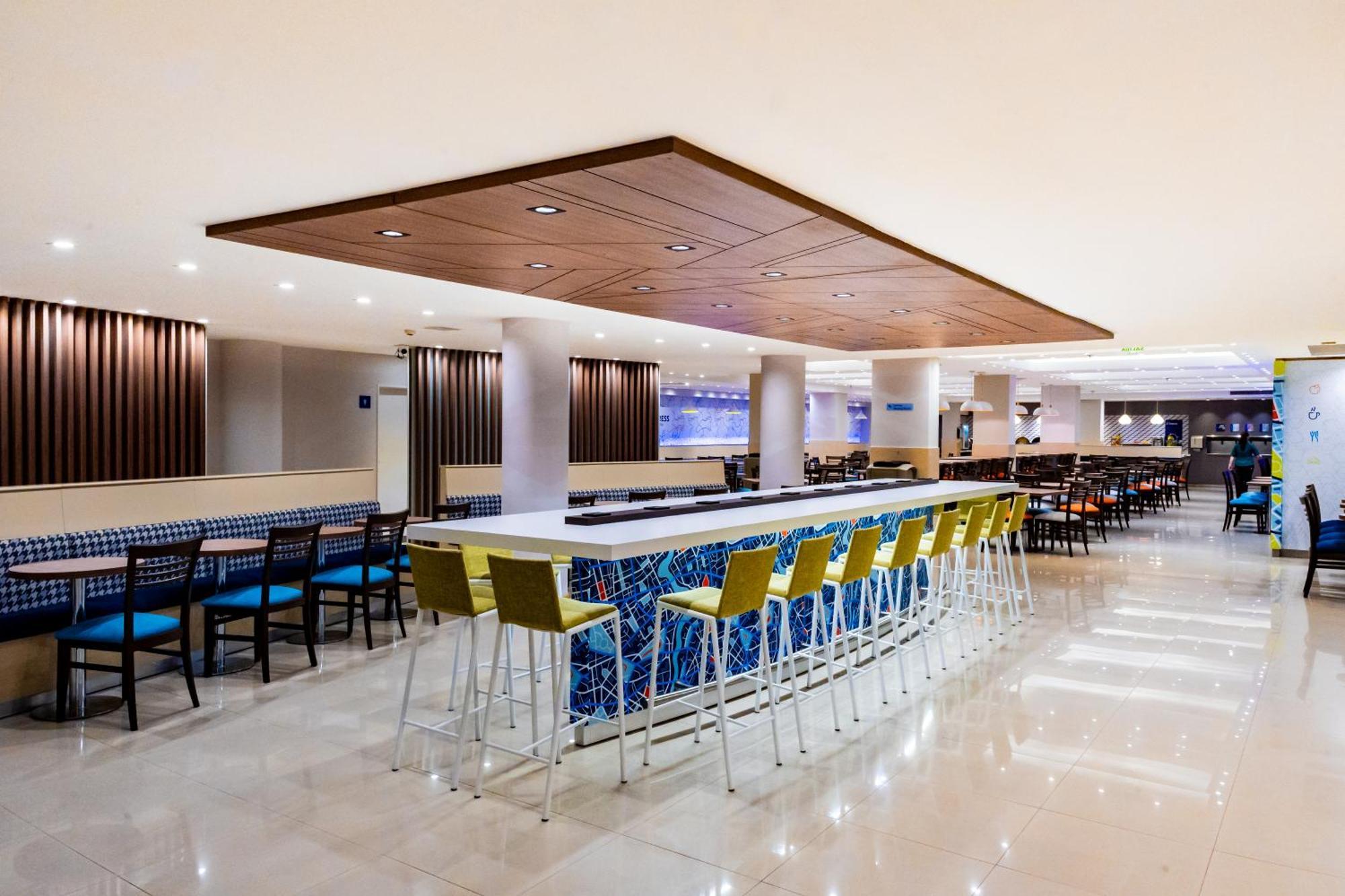Holiday Inn Express Rosario By Ihg Bagian luar foto