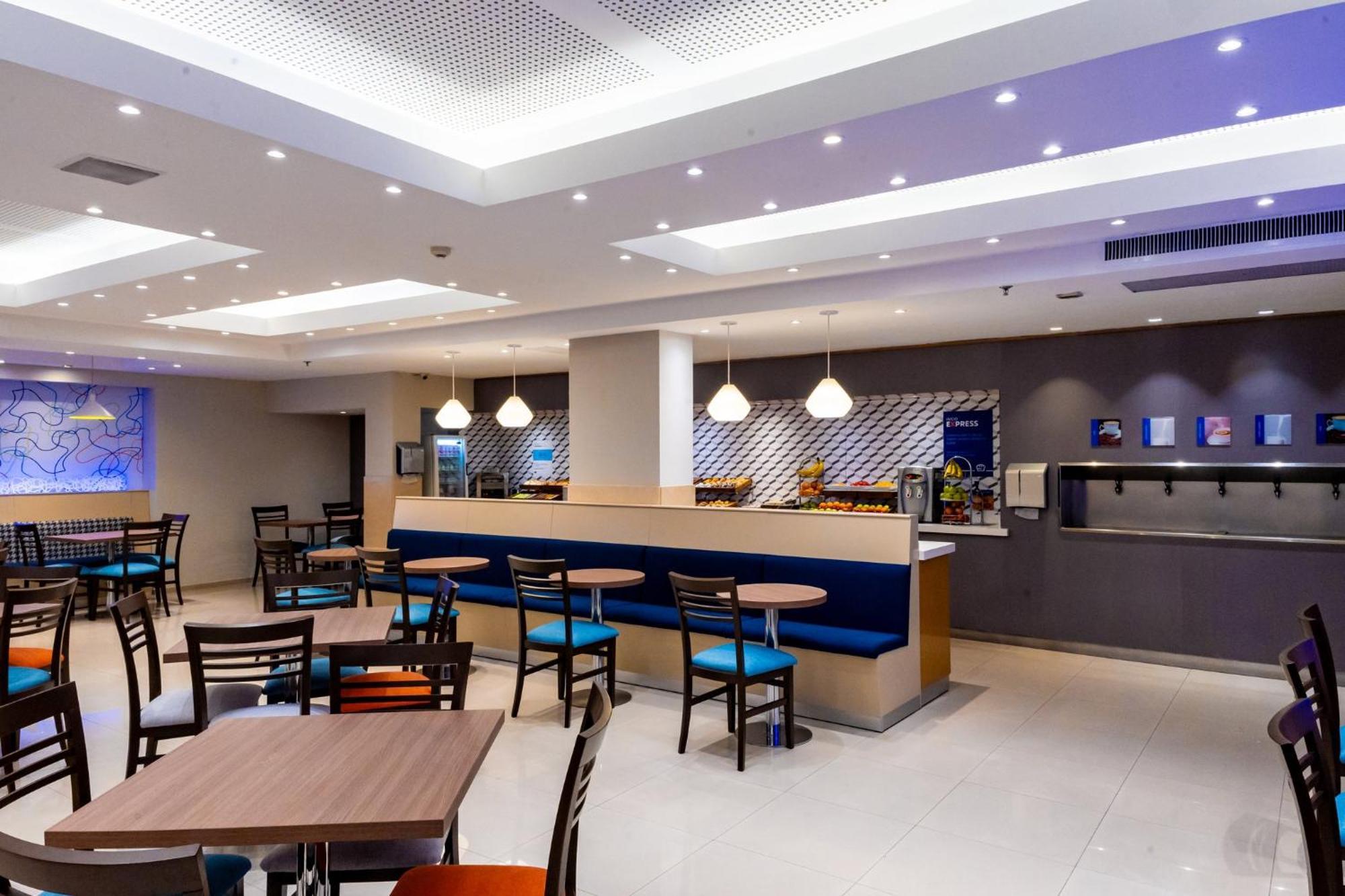 Holiday Inn Express Rosario By Ihg Bagian luar foto